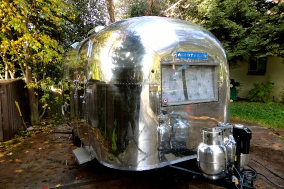 1967 Airstream VINTAGE RARE CARAVEL, 3