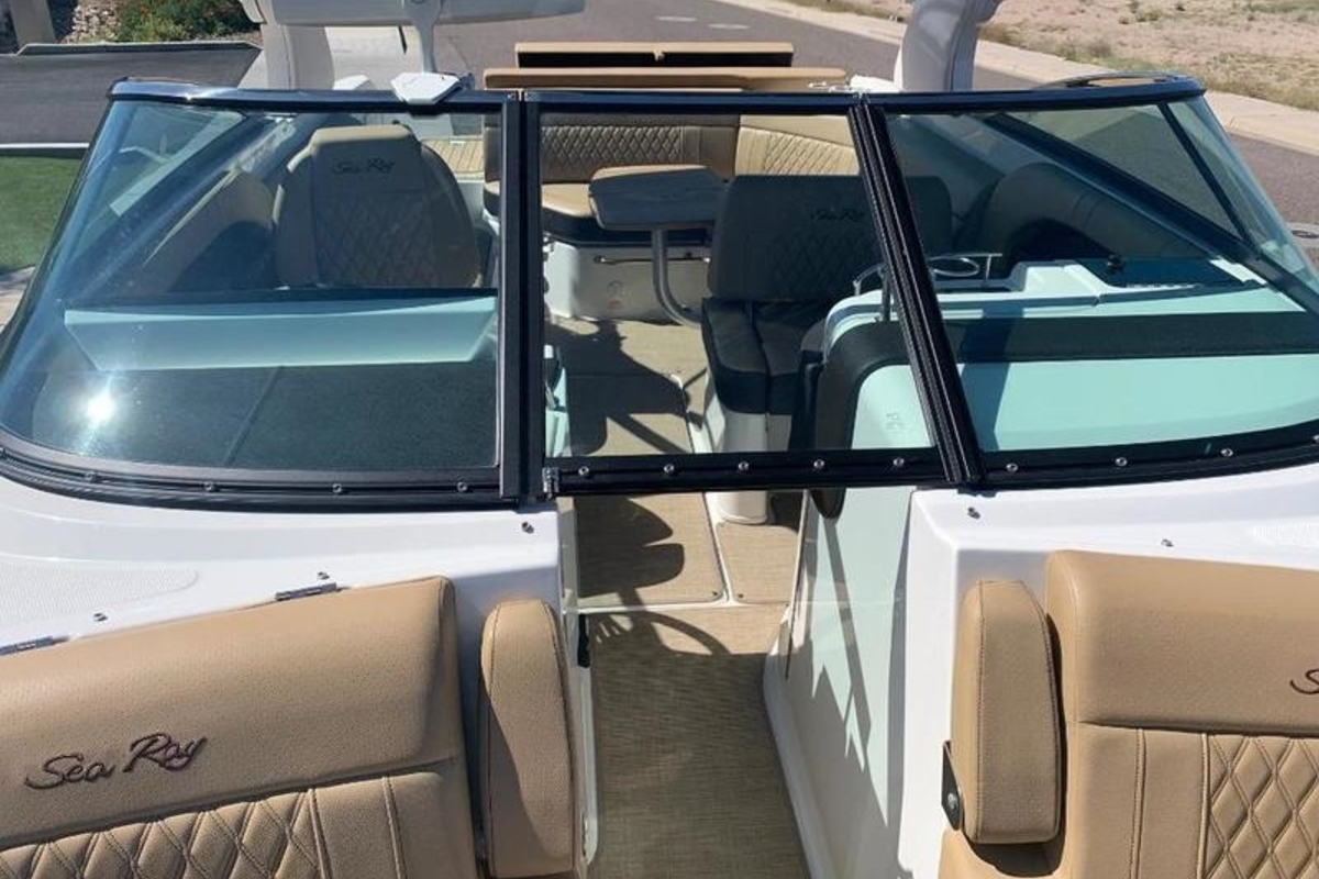 2021 Sea Ray SLX 250, 8