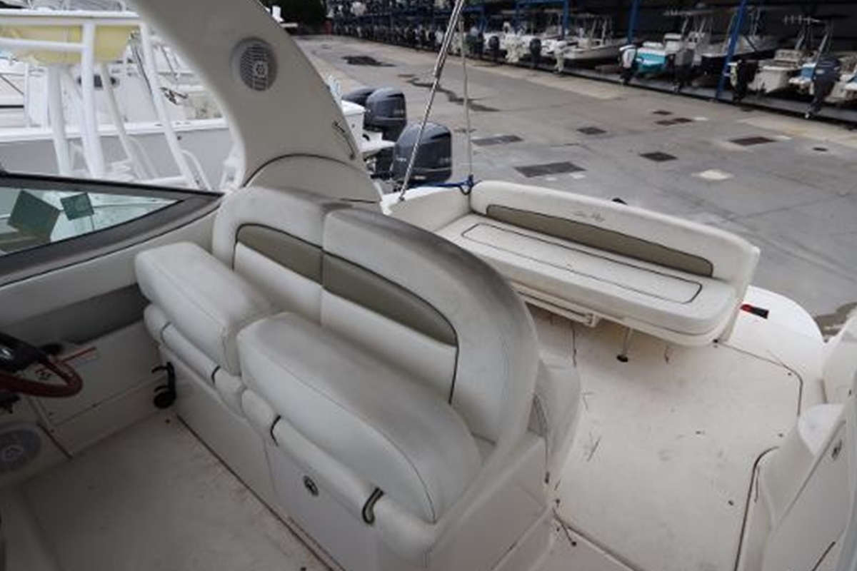 2006 Sea Ray 300 Sundancer, 21
