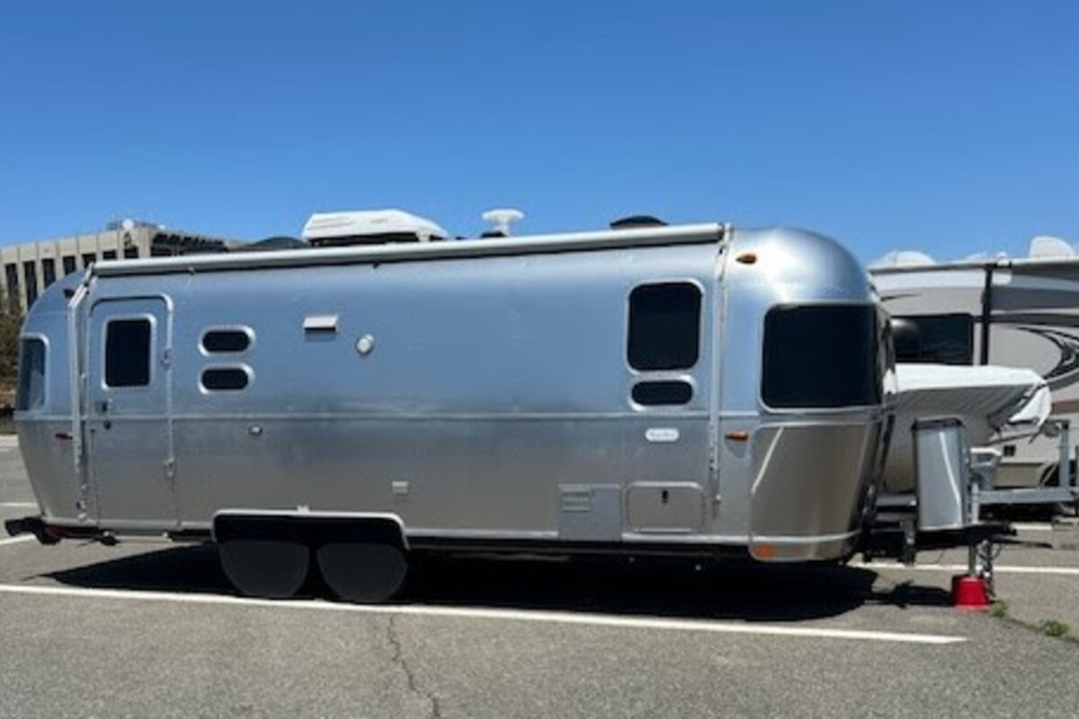 2020 Airstream Flying Cloud, 0