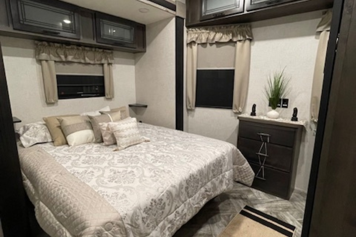 2024 HL ENTERPRISE GEORGIANBAY GB39BH GREY, 9
