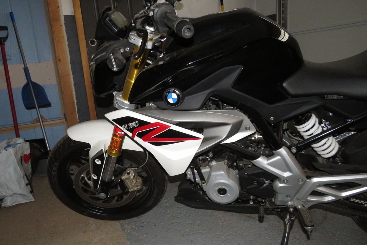 2018 BMW G310R, 6
