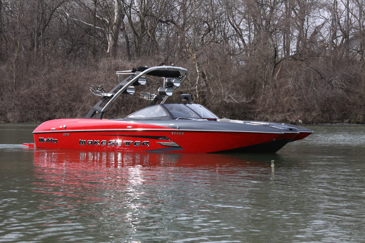 2014 Malibu Wakesetter 22 MXZ, 0