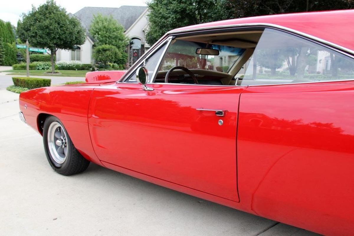 1968 Dodge Charger, 12