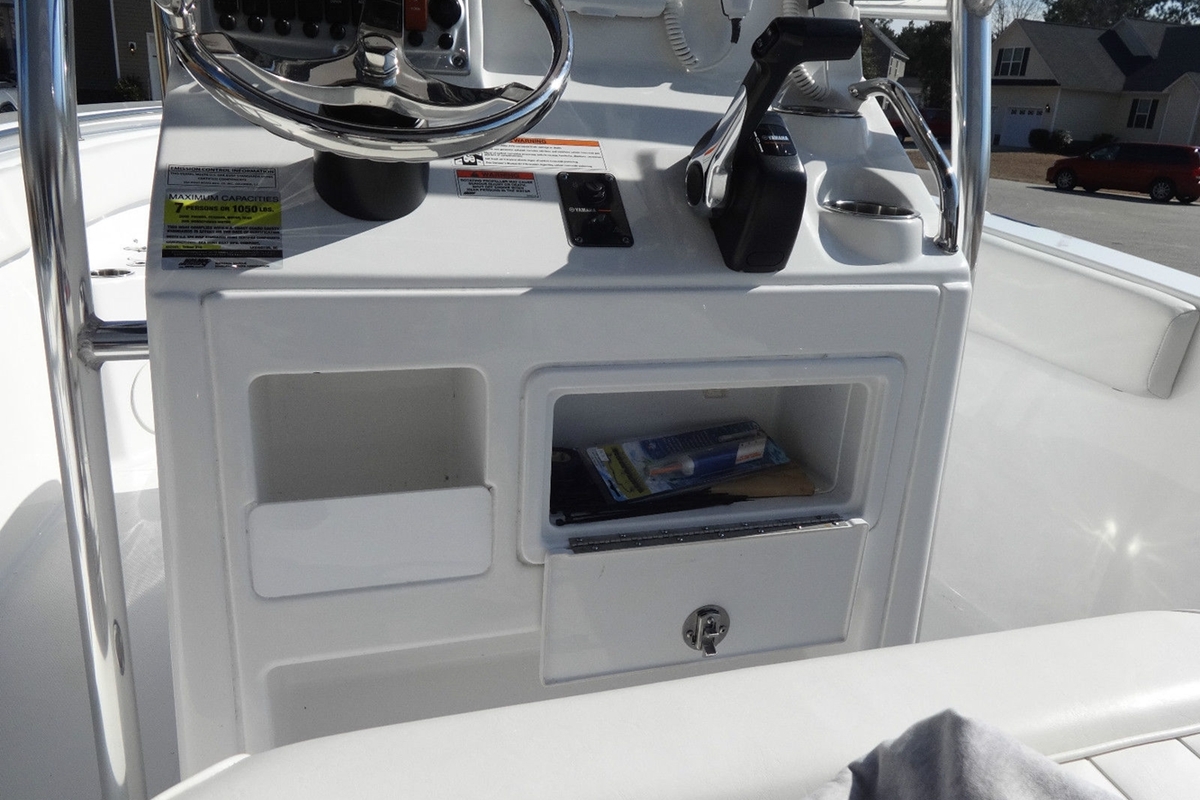 2012 Sea Hunt Triton 210, 6