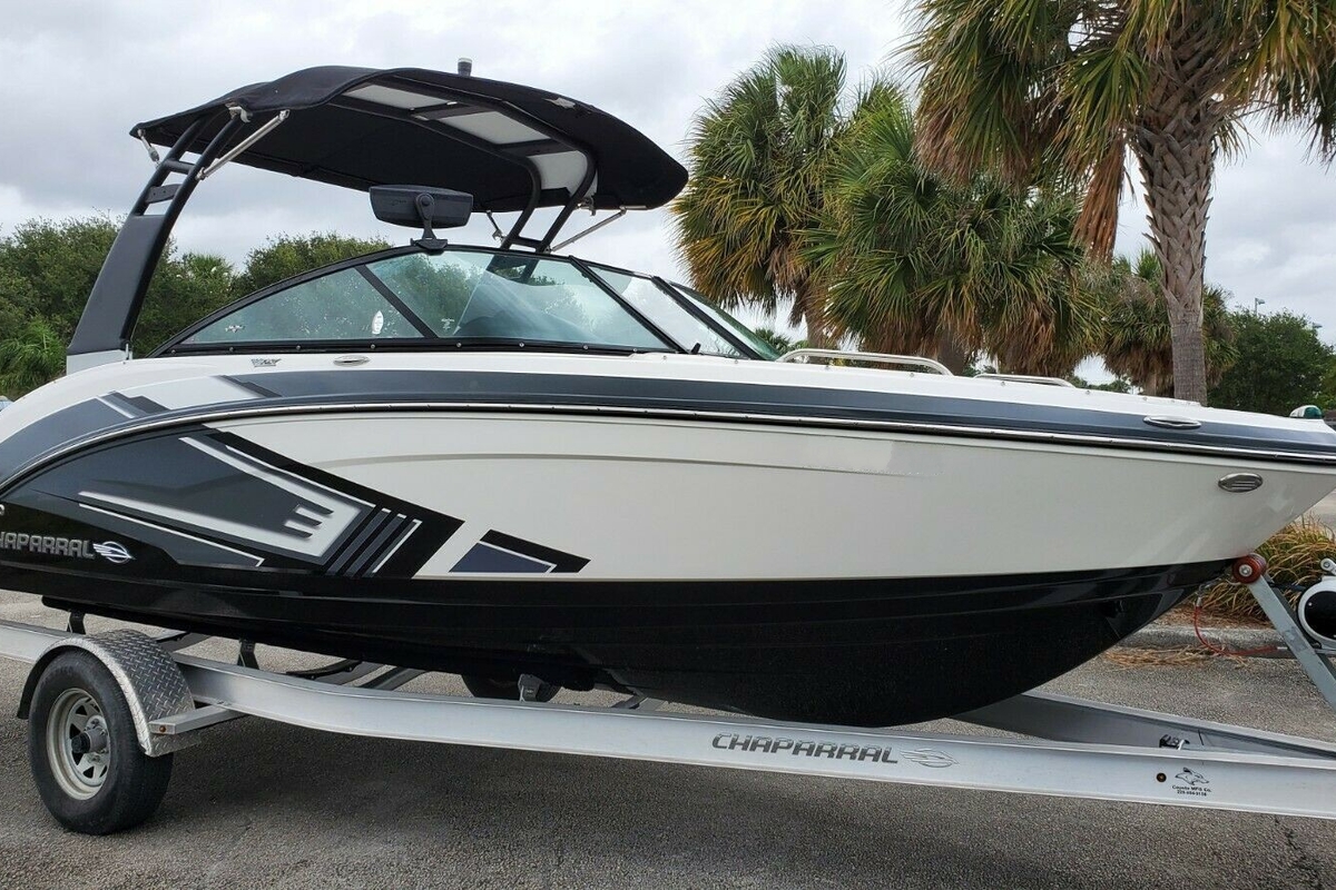 2017 Chaparral 203 Vortex VRX, 4