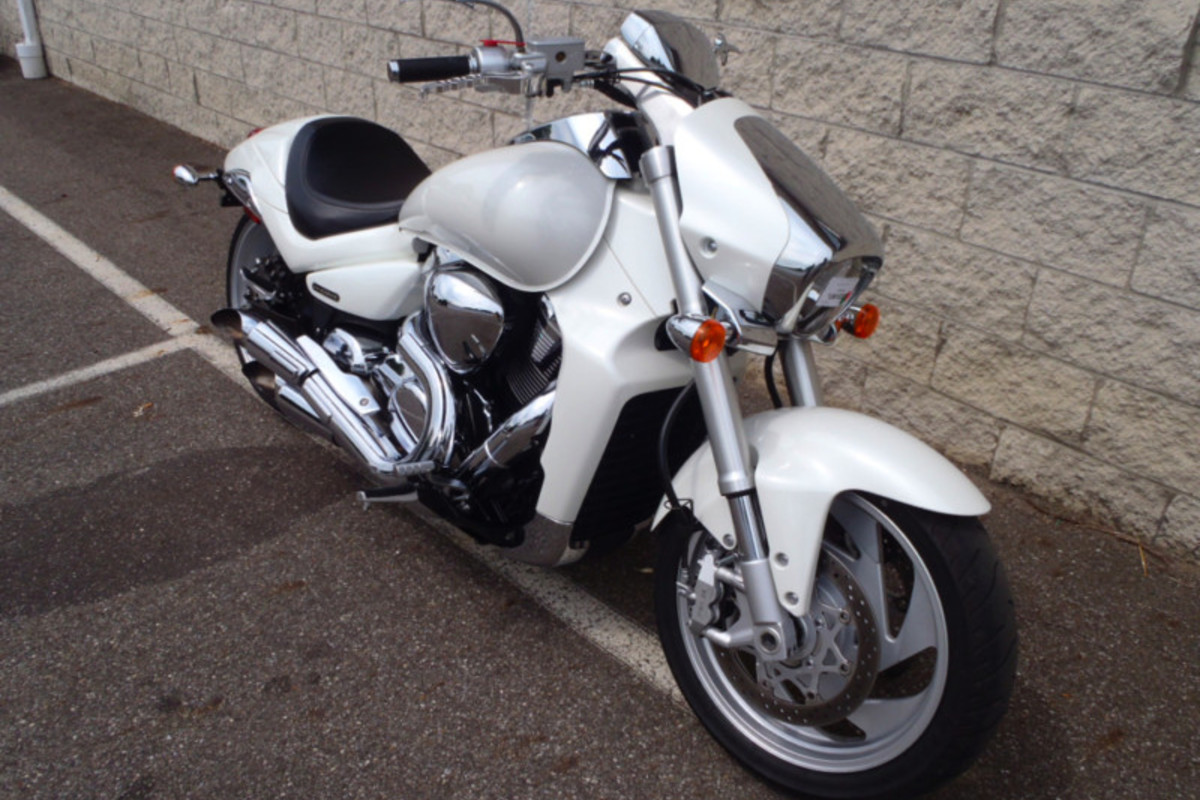 2007 SUZUKI M109R BOULEVARD, 1
