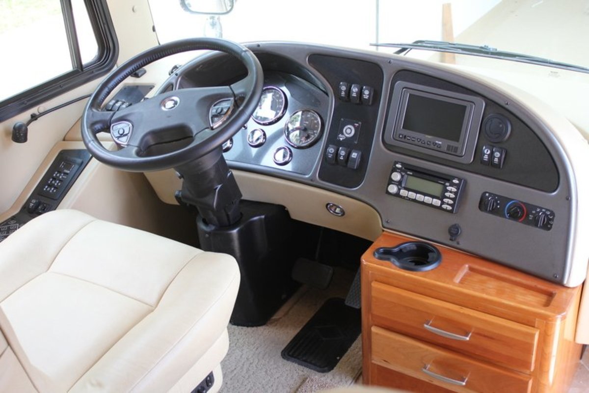 2008 Monaco Camelot 40PDQ, 17