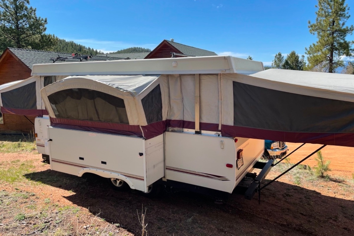 2008 Fleetwood Avalon, 4