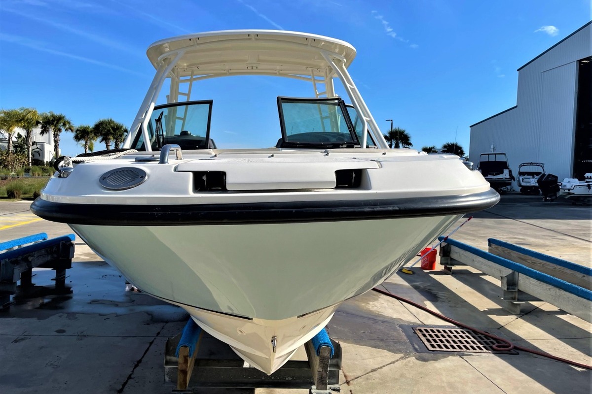 2016 Boston Whaler 230 Vantage, 4