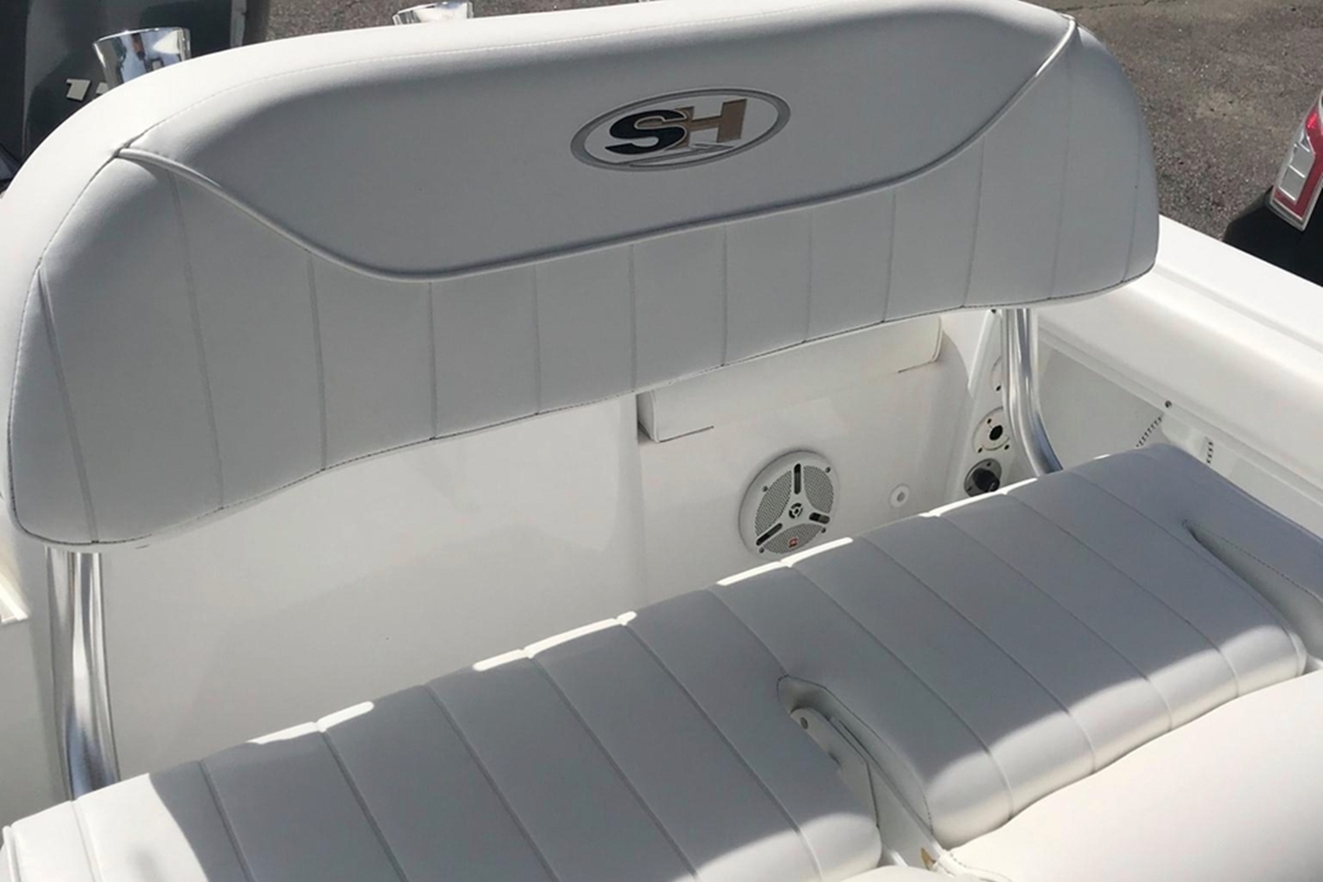 2014 Sea Hunt Triton 210, 13