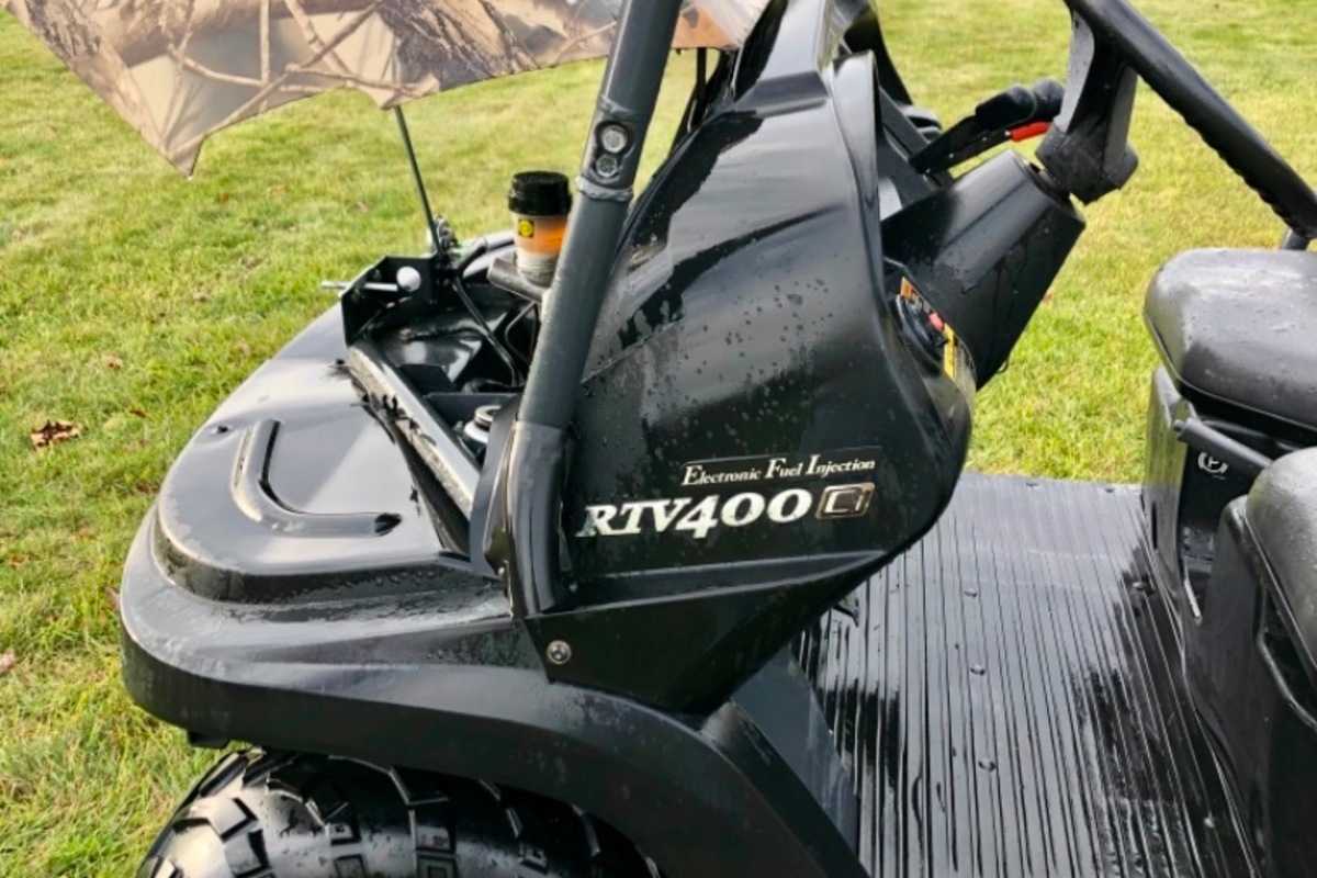 2012 Kubota RTV400CI, 9
