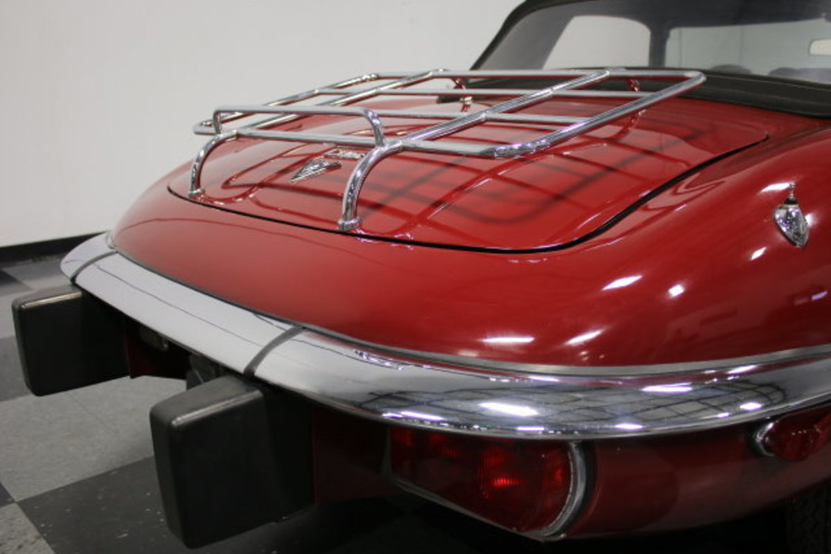 1974 Jaguar XKE, 16