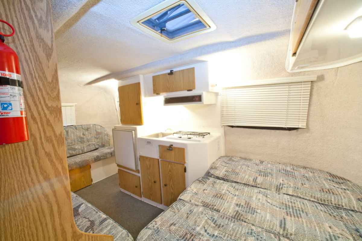 1999 Casita Spirit Standard Bunk Bed, 3