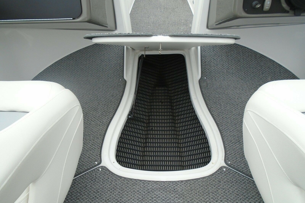 2016 Rinker Captiva 196 BR, 16