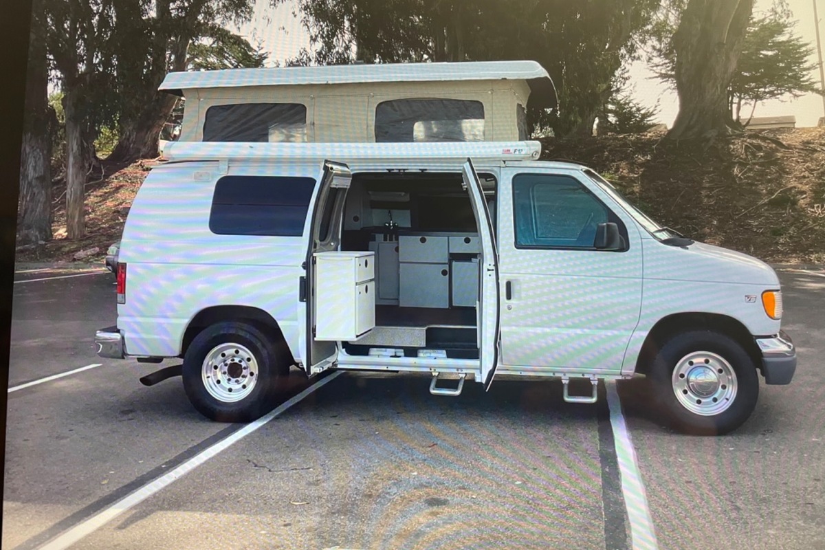 2002 Ford E350, 6