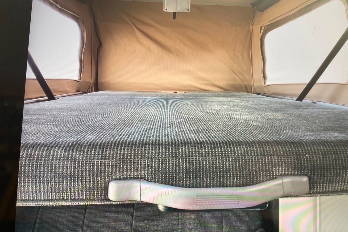 2002 Ford E350, 4