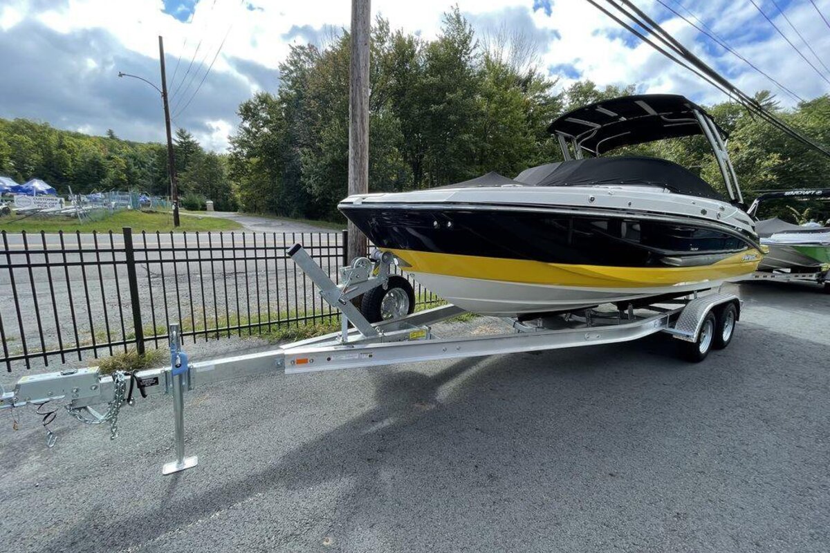 2011 Monterey M3, 0