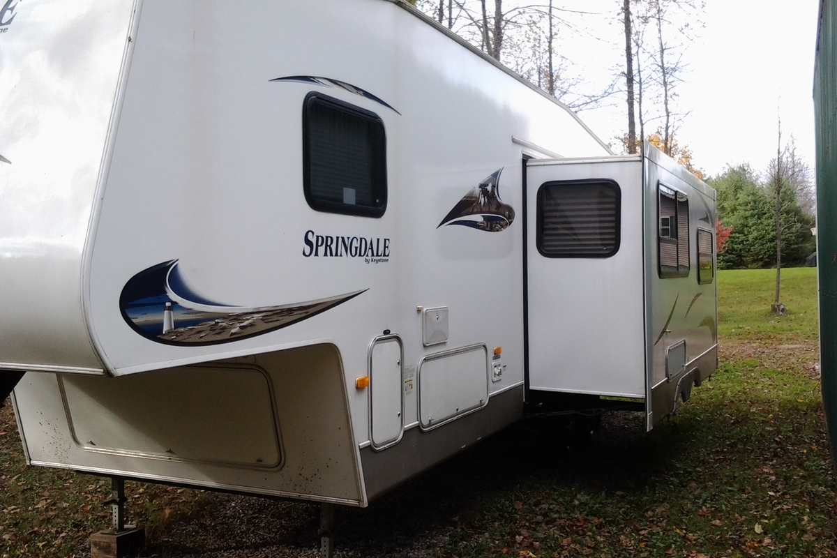 2012 keystone Springdale 279 drls in Breitung Twp, MI