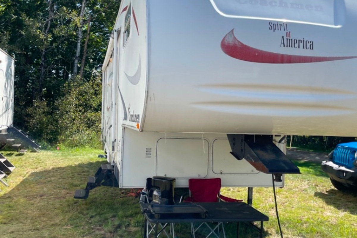 2006 Coachmen Spirit of America 525TBS, 0