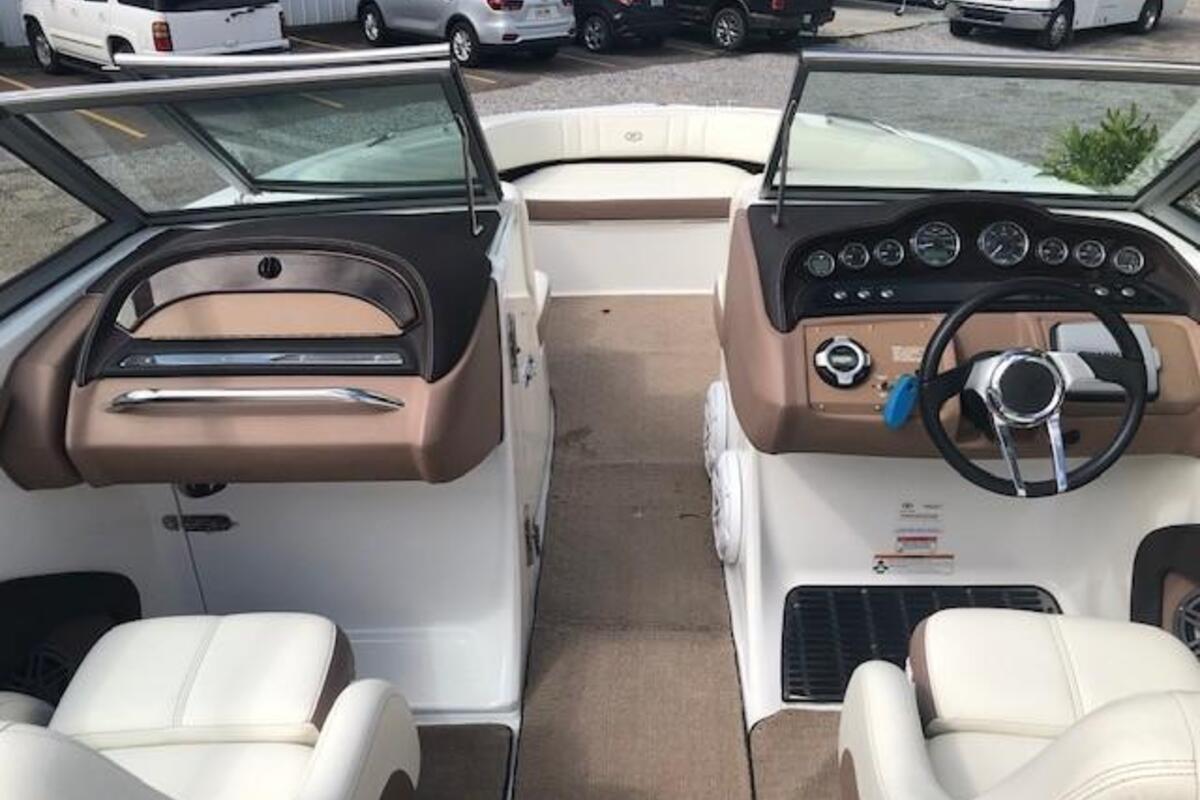 2012 Cobalt Boats 242, 3