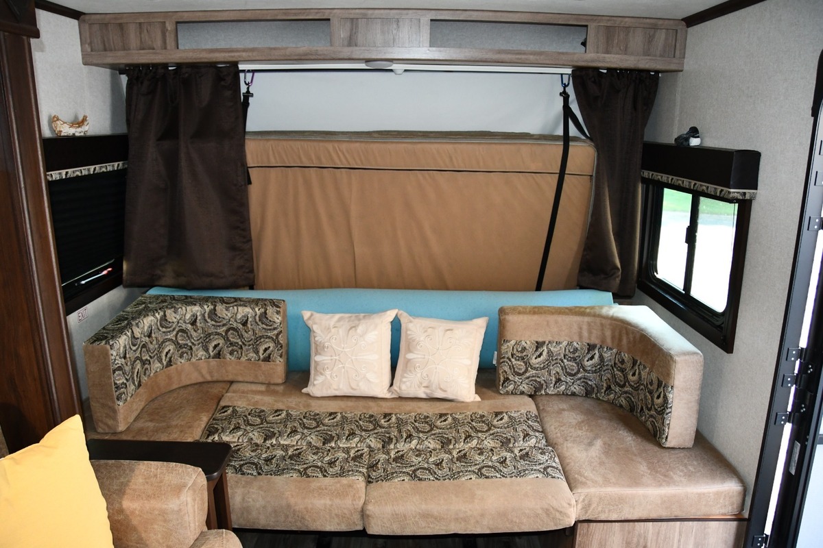 2018 Jayco X23B, 6