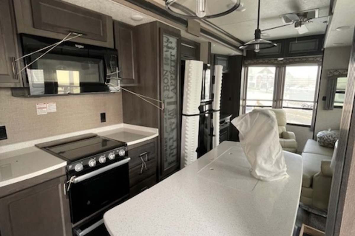 2023 HL ENTERPRISE BRIDGEVIEW  39BVIK2B, 5
