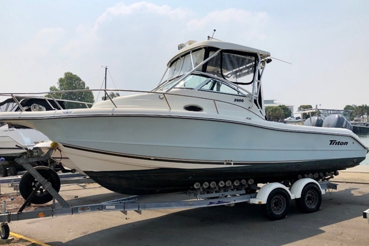 2004 Triton Boats 2690 Walkaround, 0