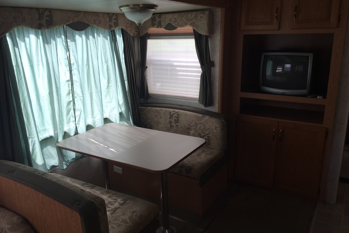 2005 Keystone Cougar, 4