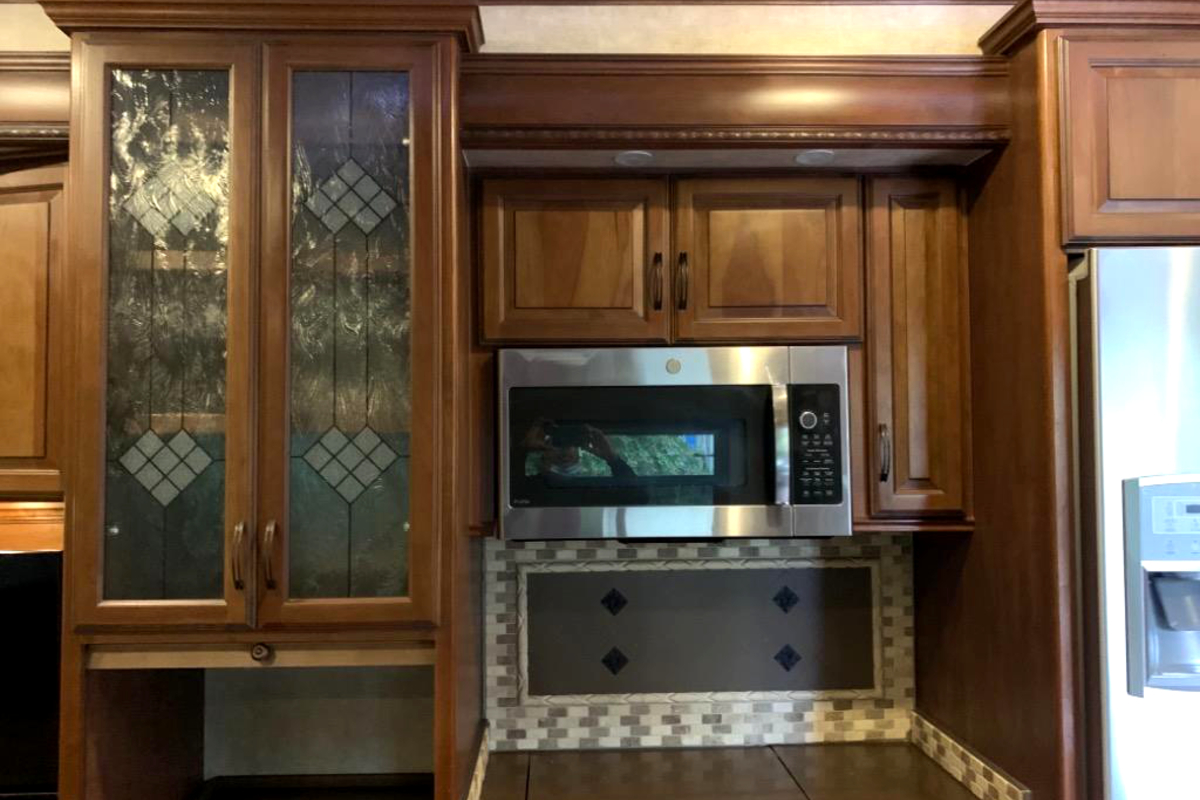 2014 DRV Mobile Suites Estates 38 RSB3, 7