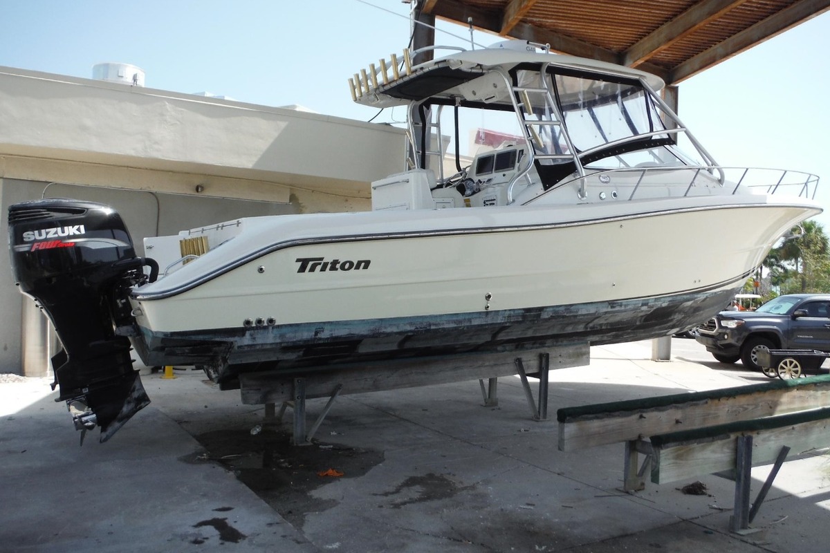 2007 Triton Boats 351 Express, 6