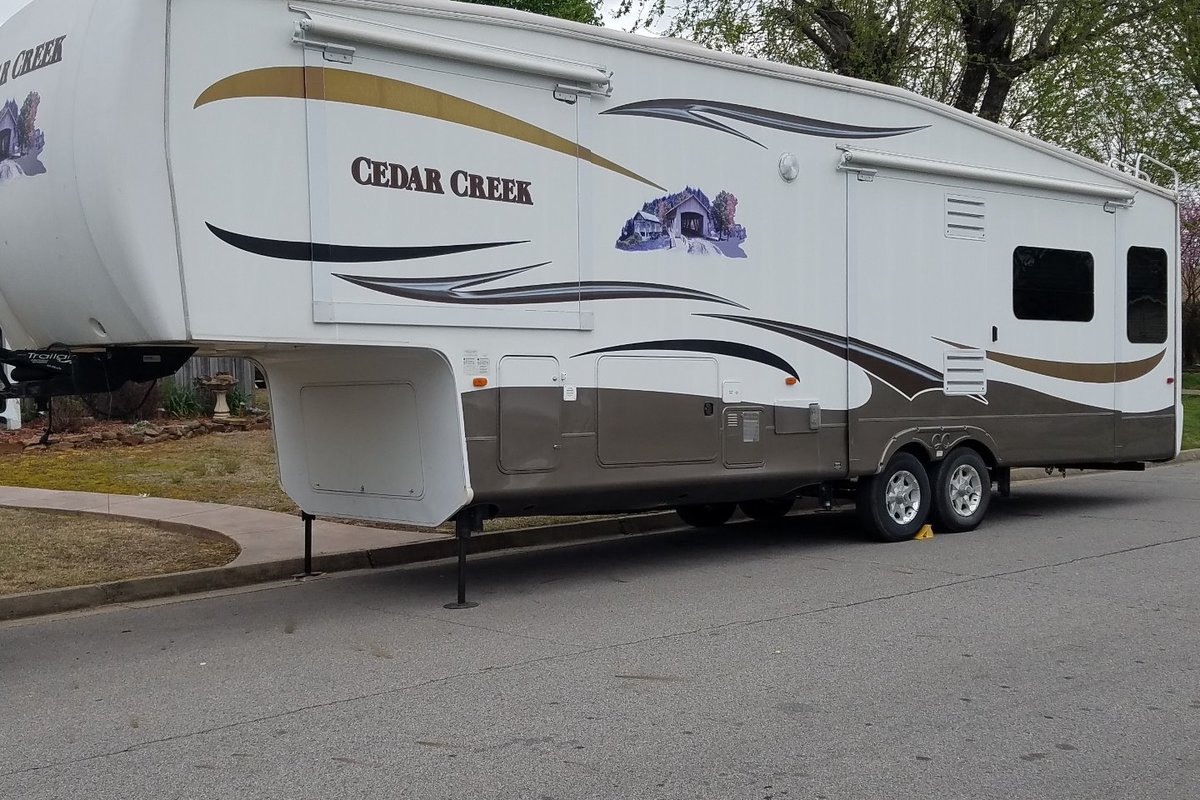 2012 Forest River Cedar Creek 34RSLA, 1