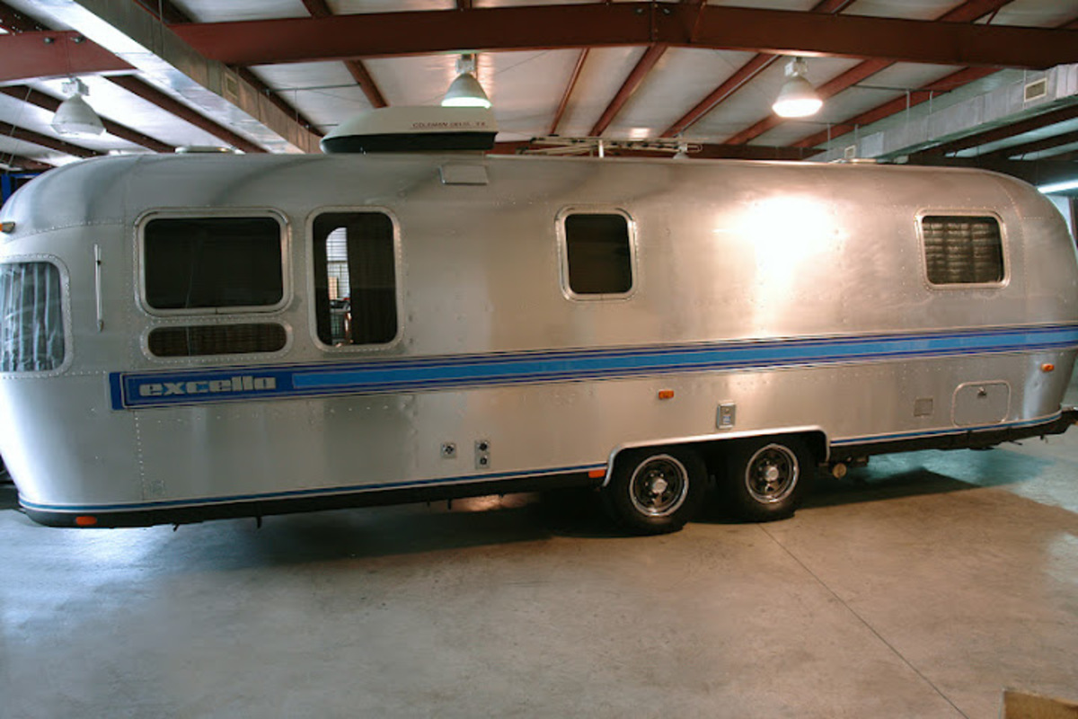 1988 AIRSTREAM Excella, 7