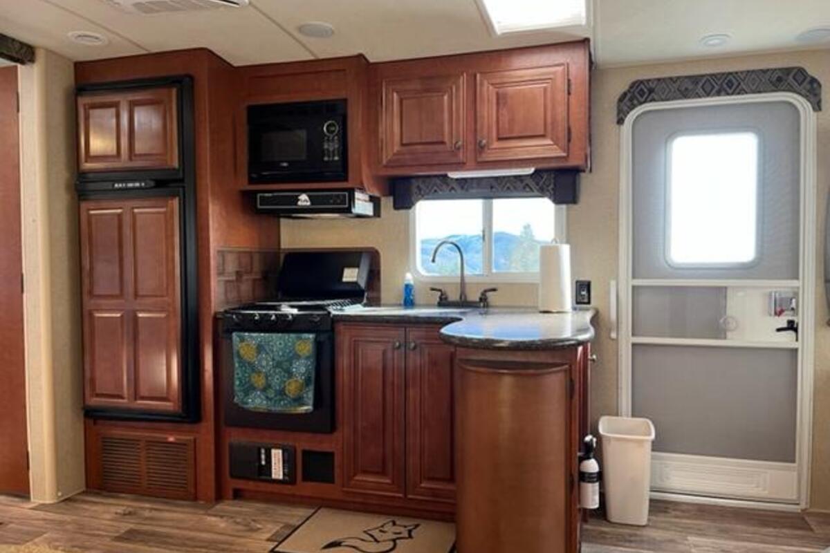 2019 Northwood Artic Fox 25Y, 2
