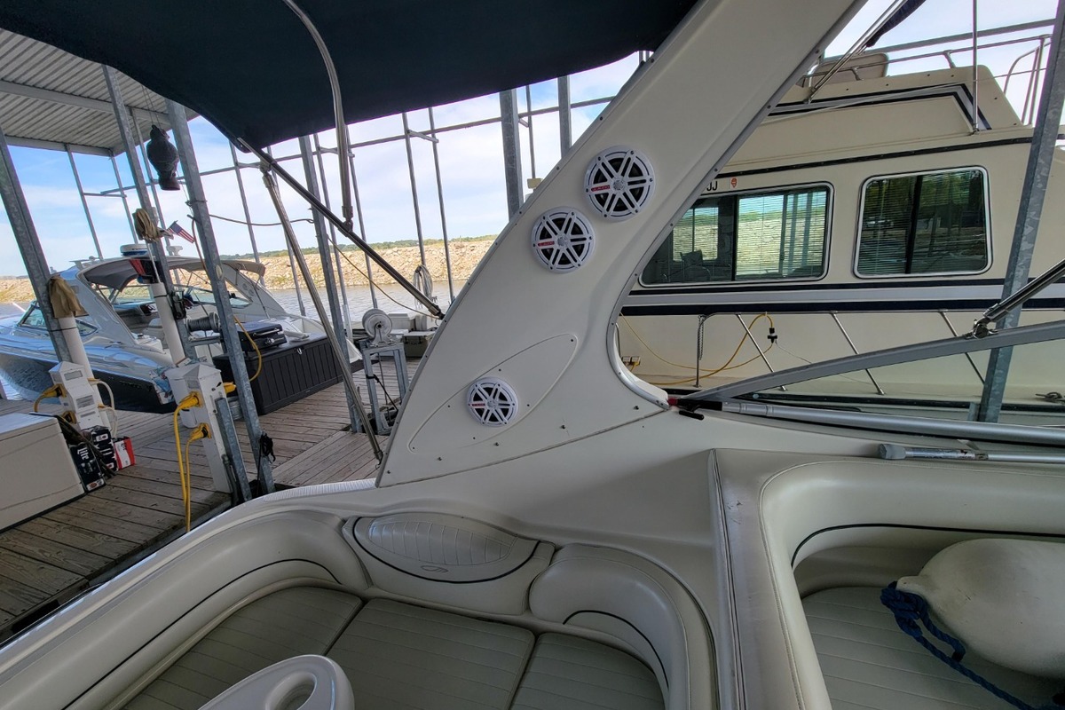2003 Maxum 3100 SCR, 7
