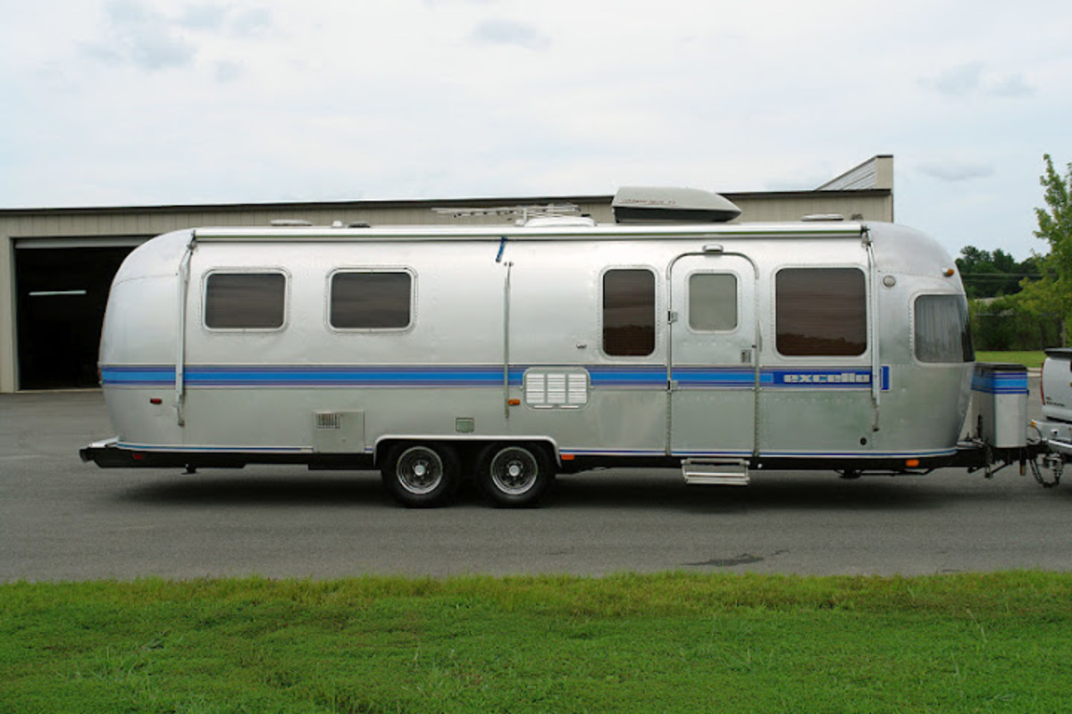1988 AIRSTREAM Excella, 2