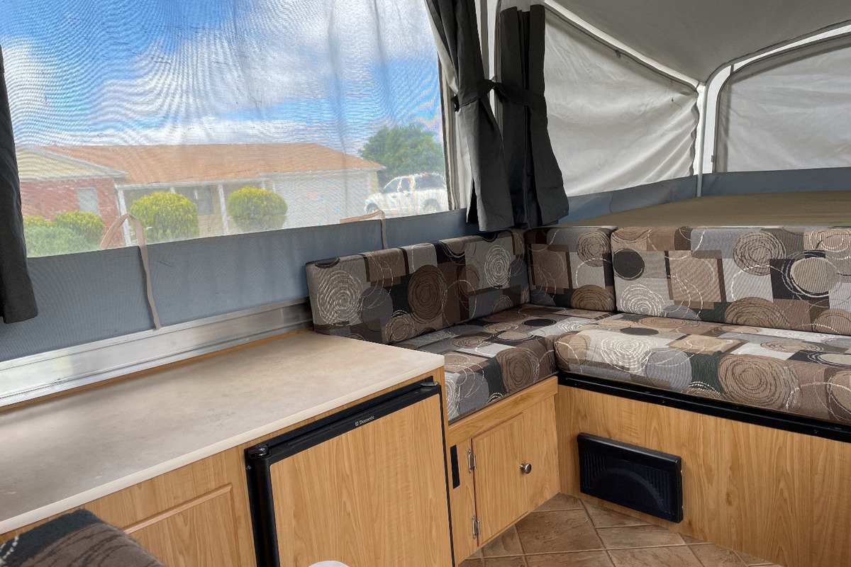 2010 Coleman Sun Valley (Americana) in Sun City, CA