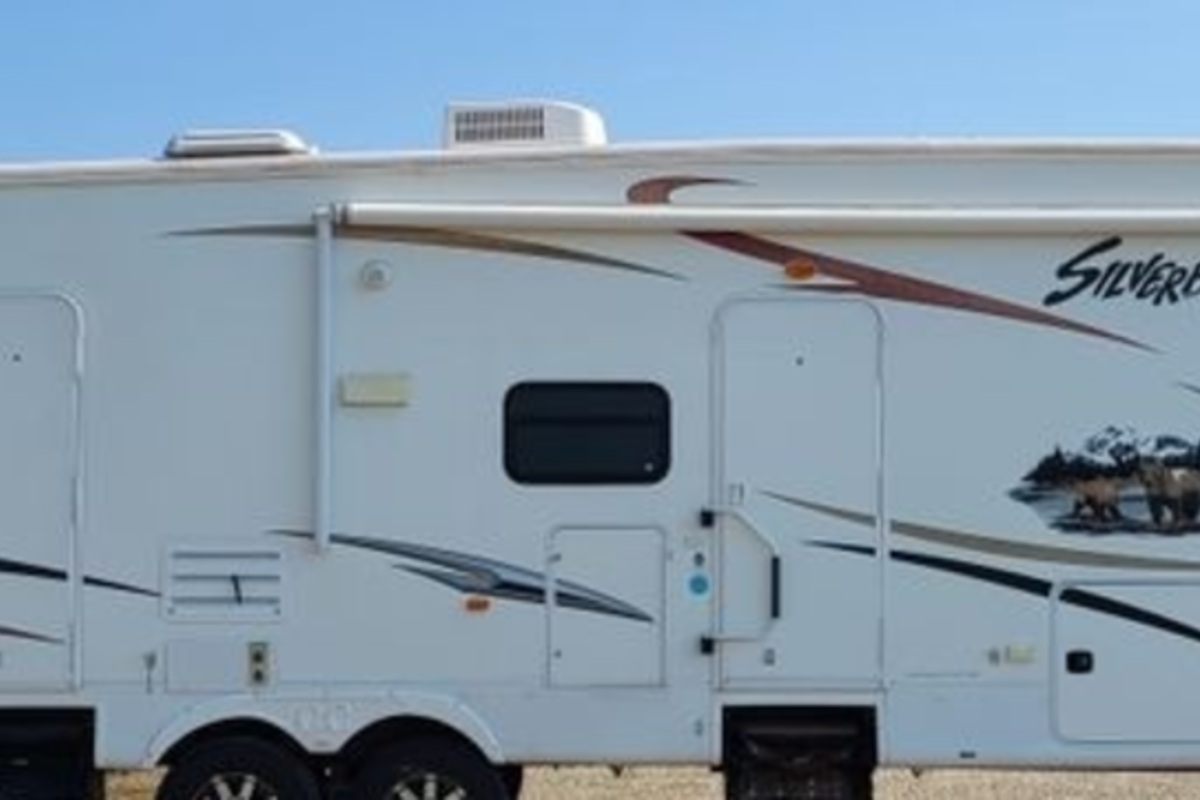 2012 Cedar Creek Silverback, 2