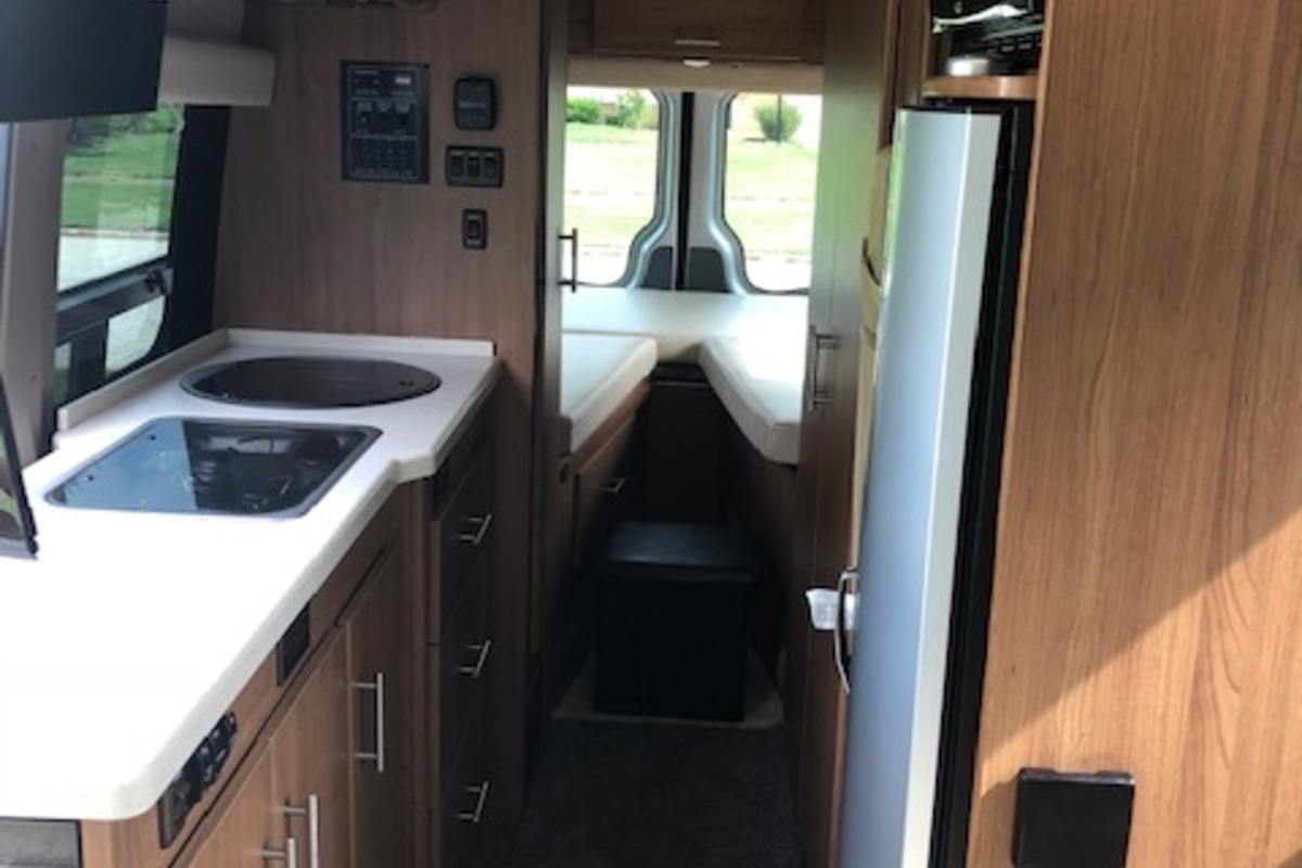 2014 Winnebago ERA, 4