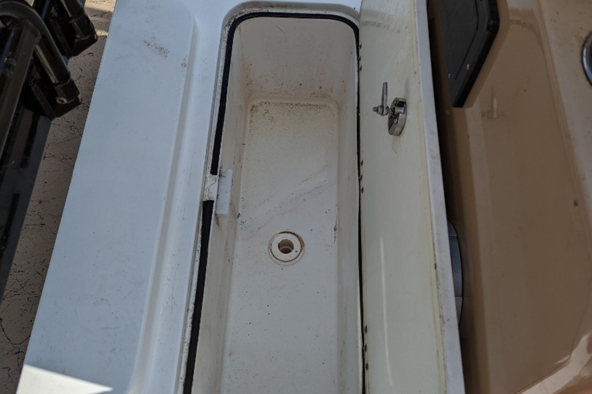 2019 Tiburon ZX-25, 11