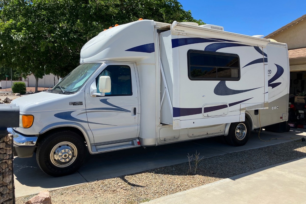2005 Coachman Concord 235SO, 0