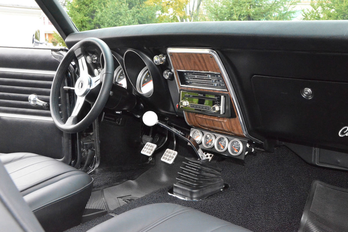 1968 Chevrolet Camaro SS, 3