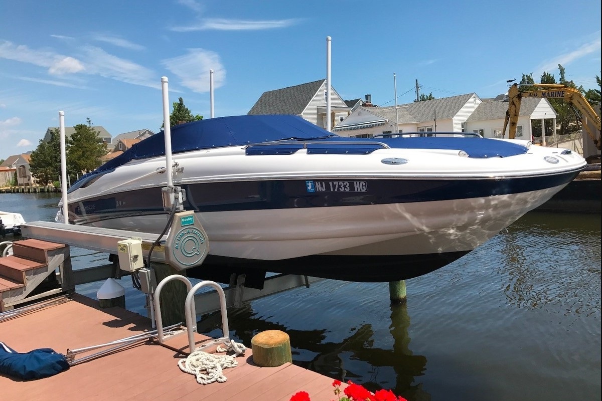 2004 Crownline 270BR, 0