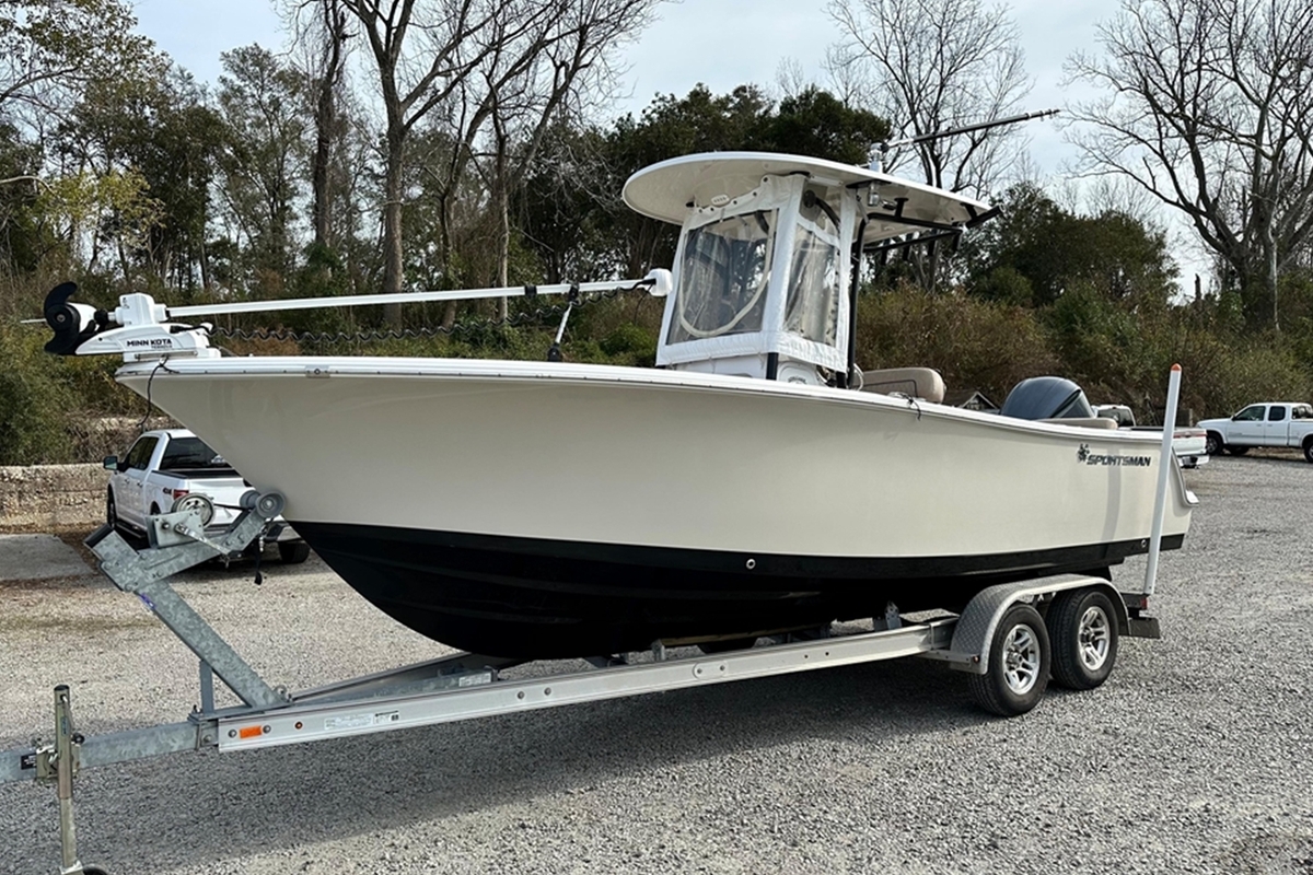 2019 Sportsman Boats Heritage 231, 1