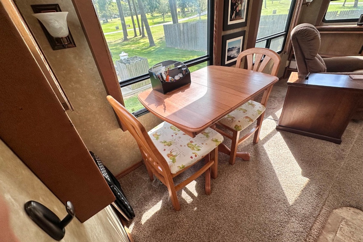 2011 Peterson Excel Winslow 31RLE, 4