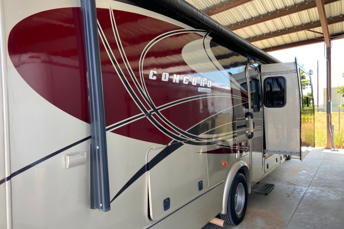 2015 Coleman Concorde 300ts in Fort Worth, TX