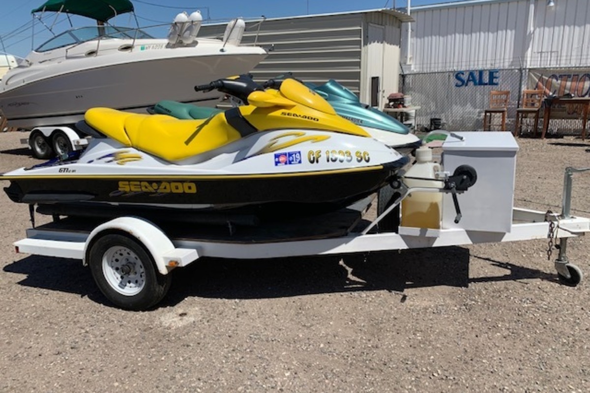 2005 bombardier Seadoo GTI, 1