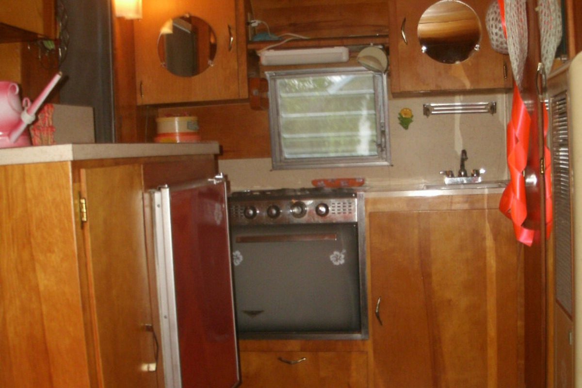 1963 Shasta 16' SCS, 3