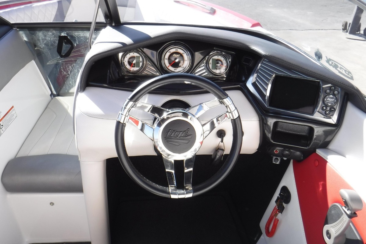 2014 Tige Z3, 3