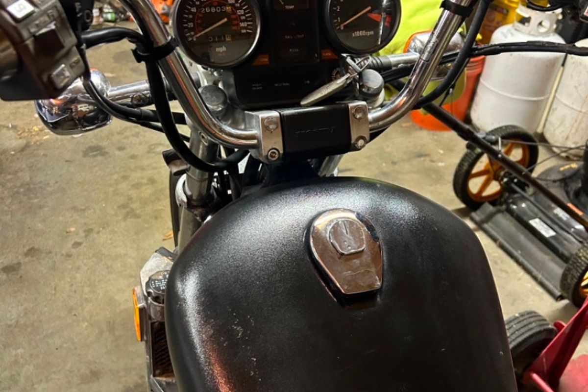 1984 Honda V45, 2